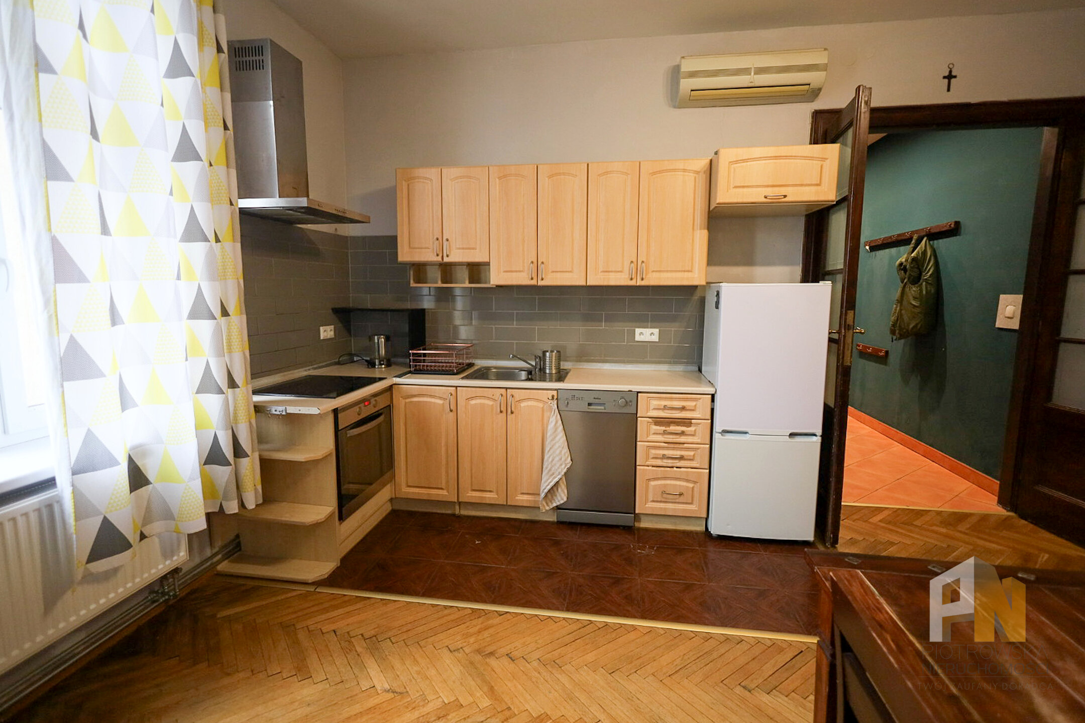 Mieszkanie 74m2 do wynajęcia - zdjęcie 2