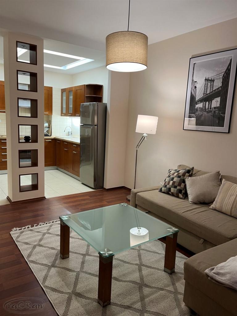 Umeblowane, przytulne dwupokojowe mieszkanie - zdjęcie 2