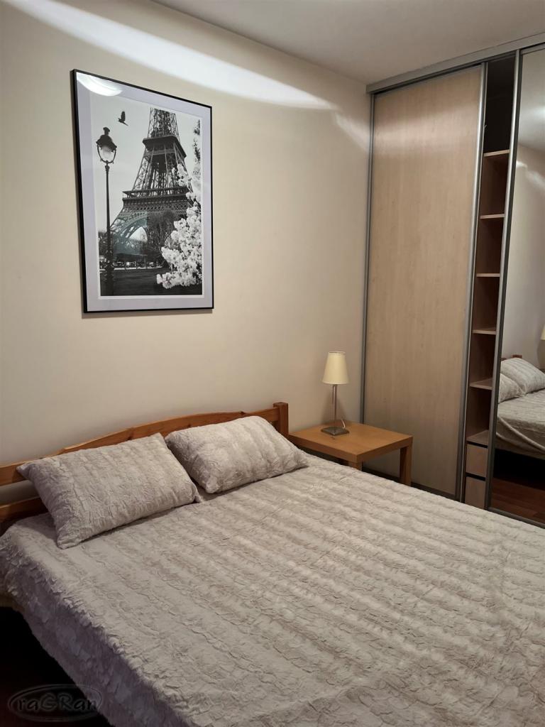 Umeblowane, przytulne dwupokojowe mieszkanie - zdjęcie 4