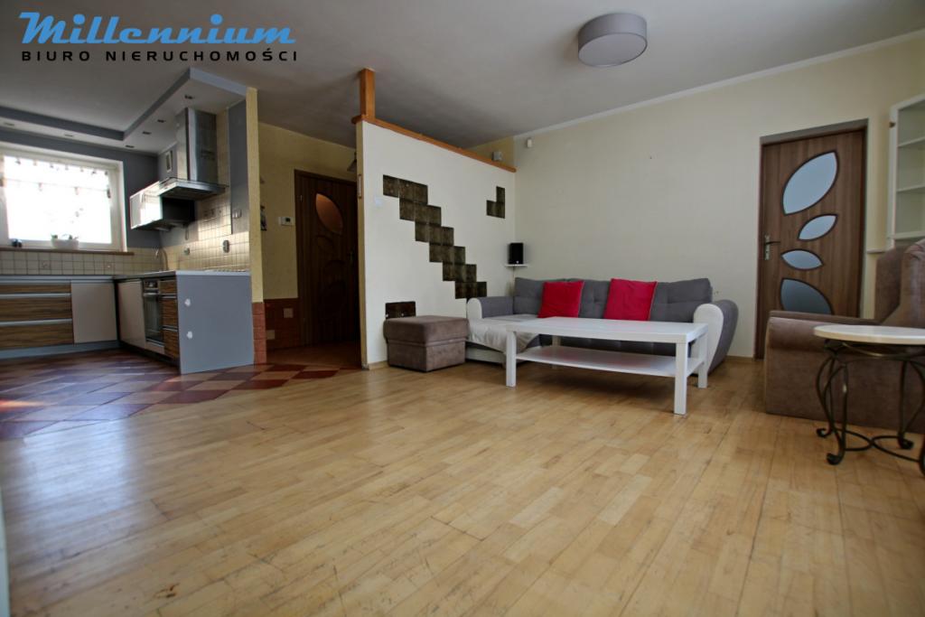 Dwupoziomowe mieszkanie Rumia ul. Polna - zdjęcie 2