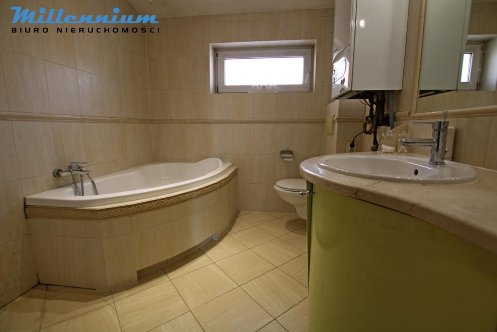 Dwupoziomowe mieszkanie Rumia ul. Polna - zdjęcie 10