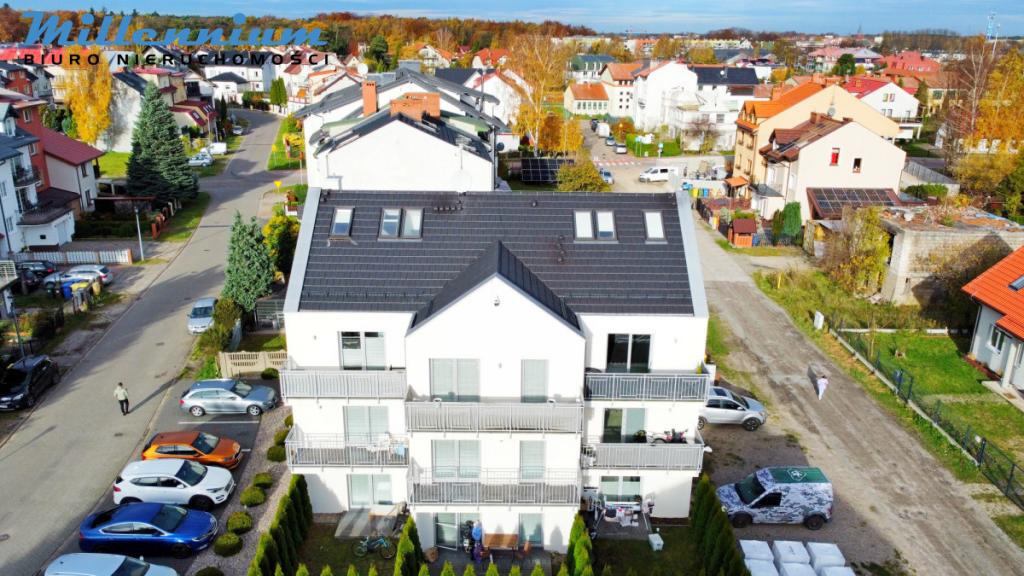 Gotowa inwestycja mieszkaniowa - Ustka, ul. Krokus - zdjęcie 1