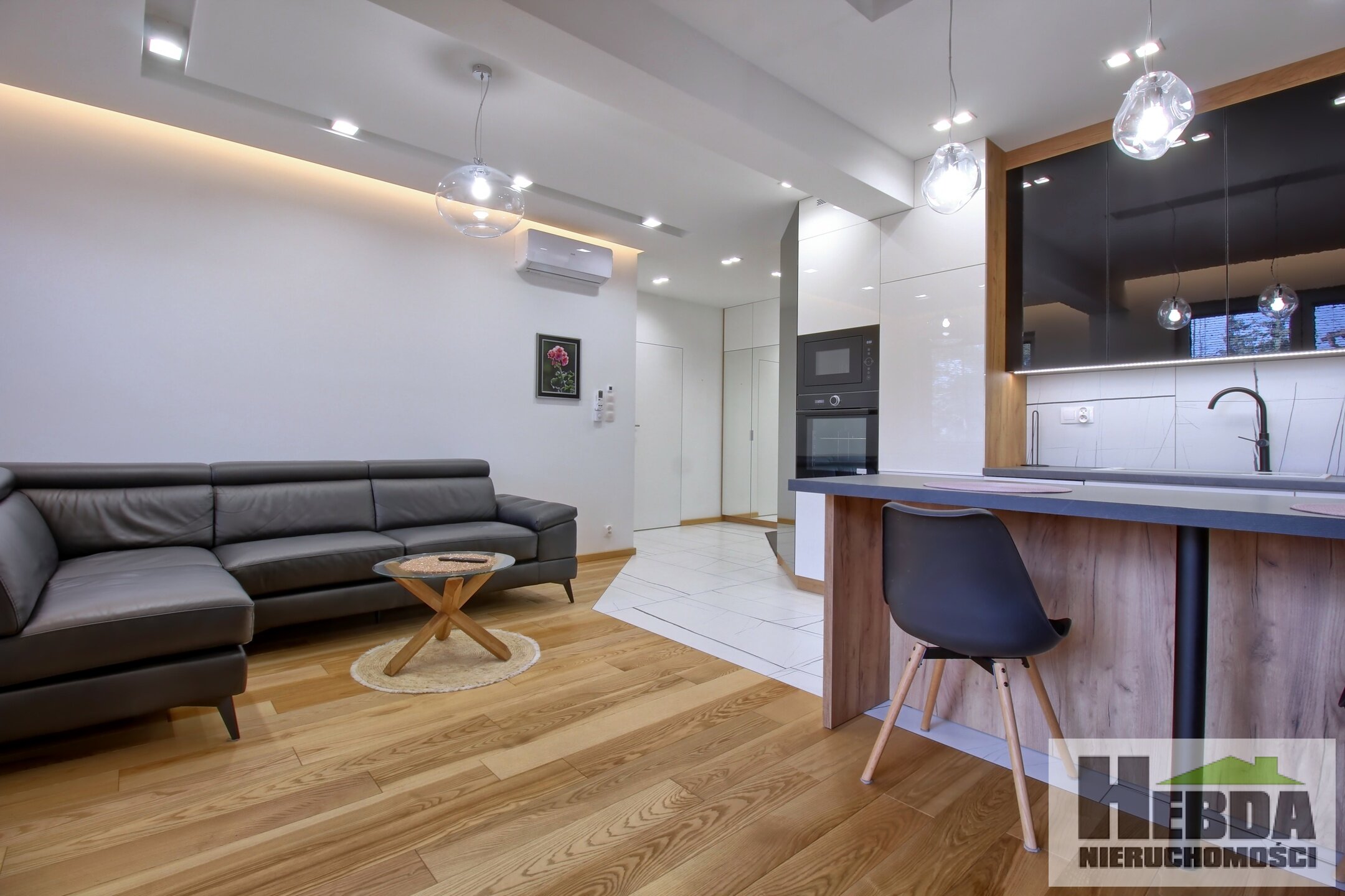 Nowy blok !!! Mieszkanie 2 pokojowe !!! Parking podziemny !!! - zdjęcie 4