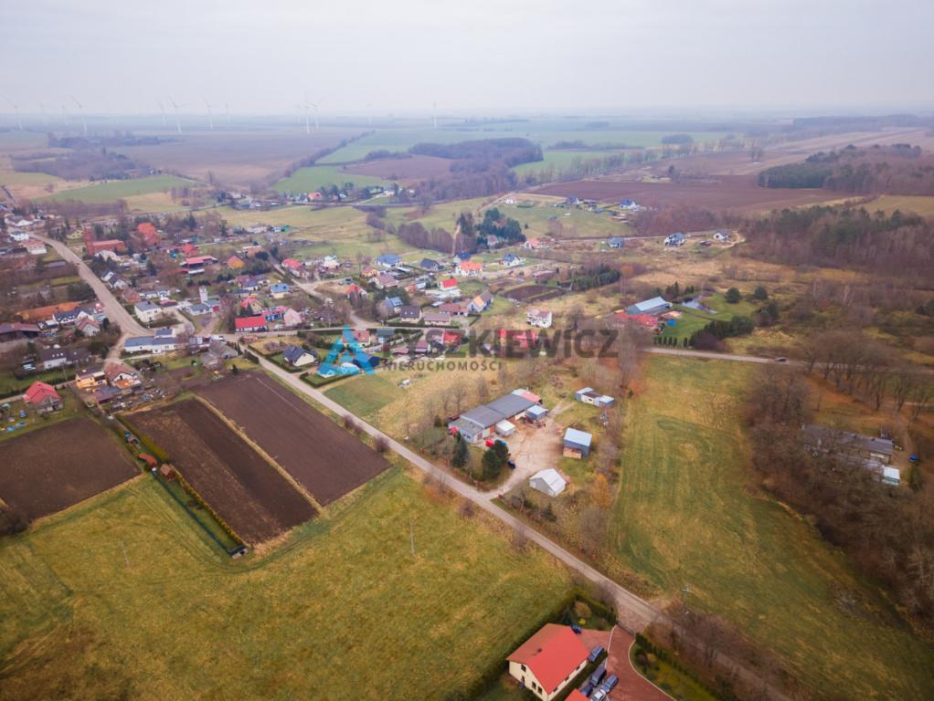 Teren inwestycyjny o pow.7061 m2 zabudowany Łebień - zdjęcie 3
