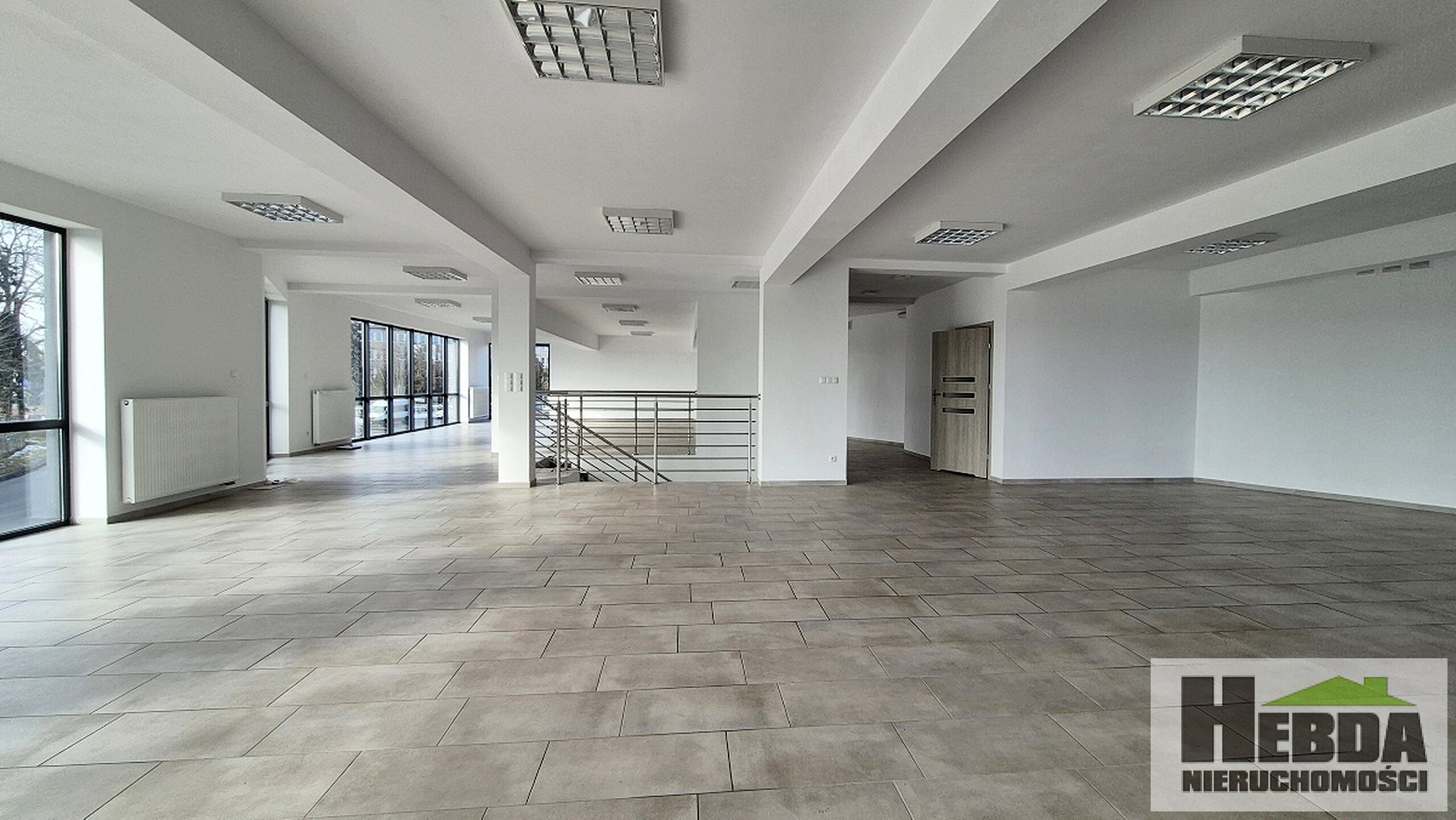 TARNÓW , UL. KOCHANOWSKIEGO , nowoczesna hala z elastycznym układem najmu - zdjęcie 1