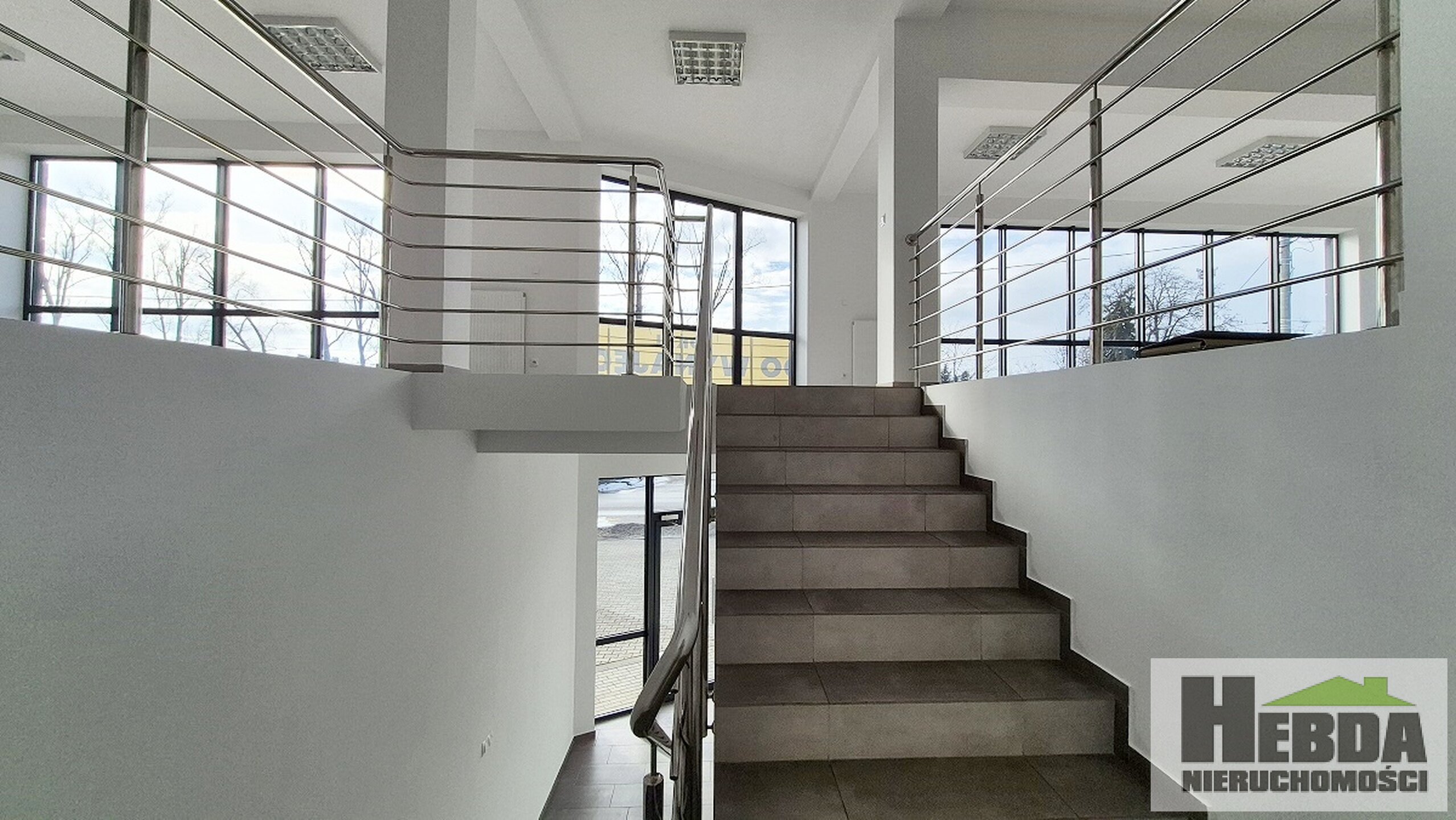 TARNÓW , UL. KOCHANOWSKIEGO , nowoczesna hala z elastycznym układem najmu - zdjęcie 3