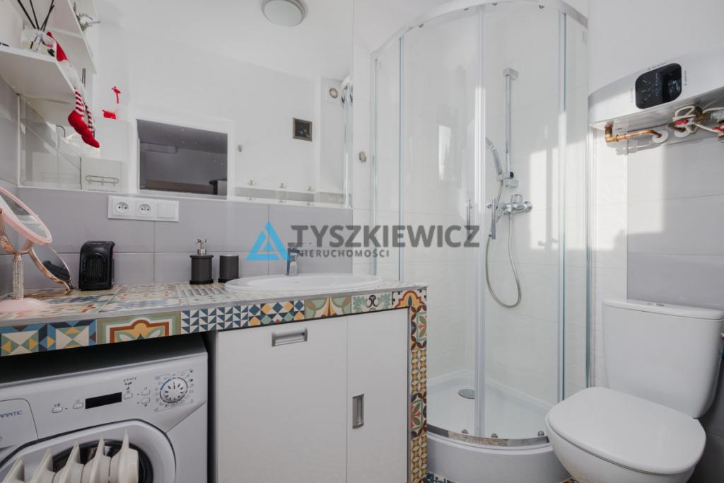 Dom Śluza blisko jeziora Wieckie - zdjęcie 23