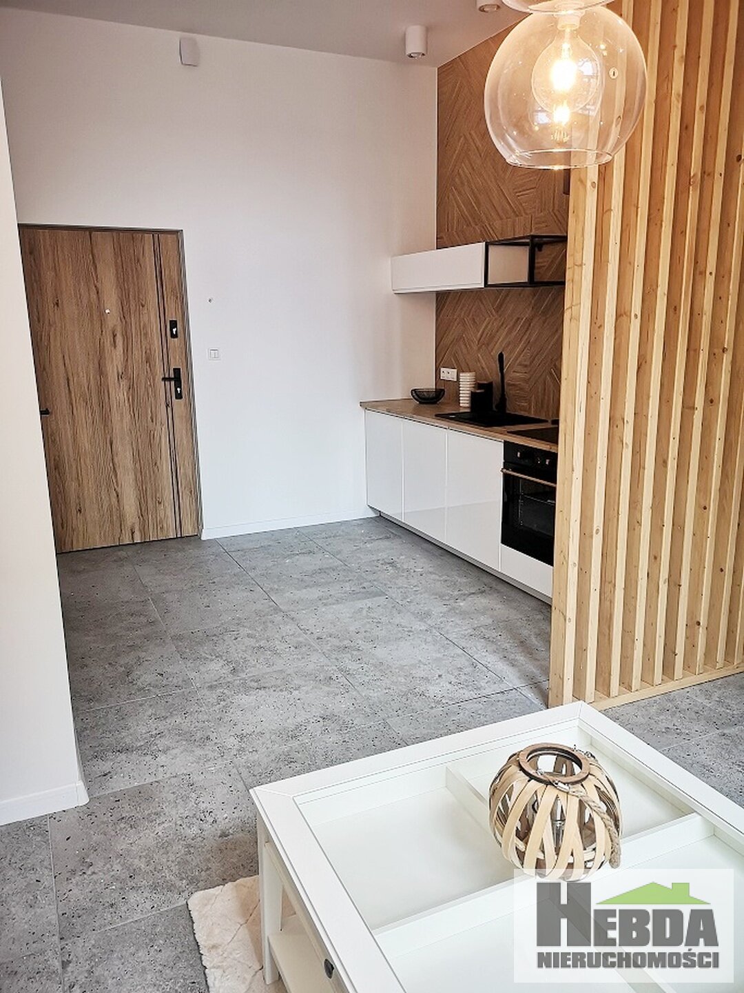 Tarnów, kawalerka 26 m2, obok Uczelni, w pięknej kamienicy! - zdjęcie 10