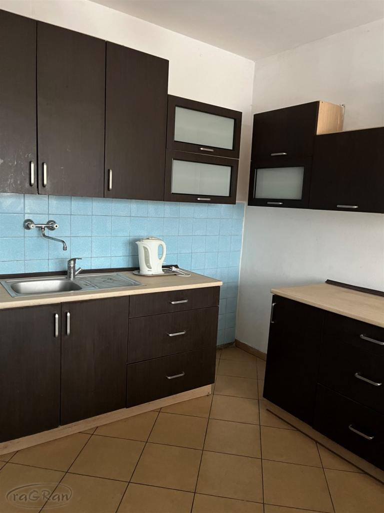 Dom do remontu, z dużym potencjałem, z zabudową go - zdjęcie 5