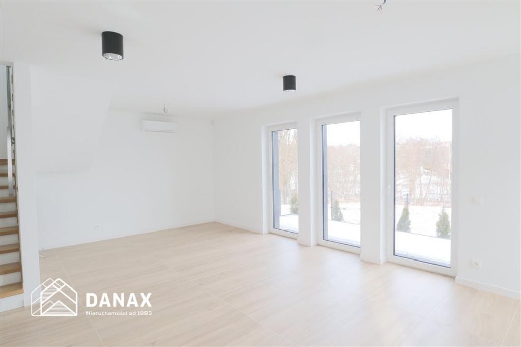 Dom 105&nbsp;m², Koźmice Wielkie - zdjęcie 1