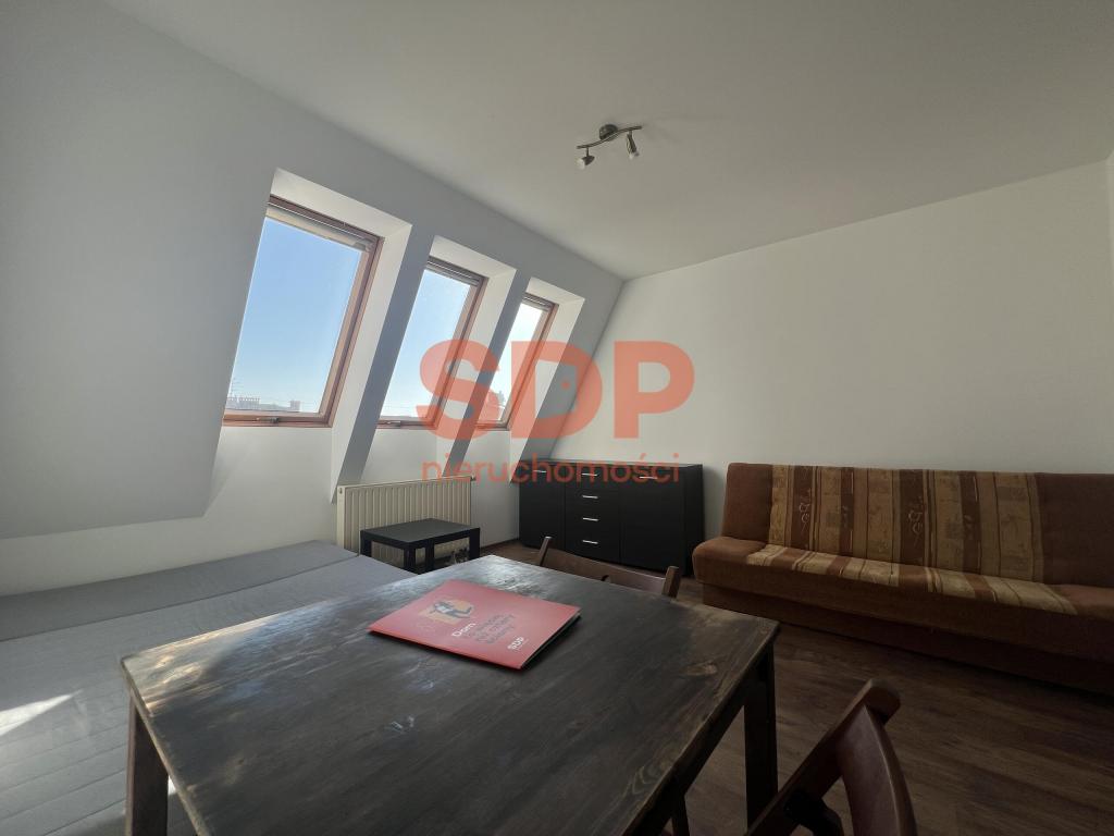 Mieszkanie 30 m², Wrocław, Rodzinna - zdjęcie 3