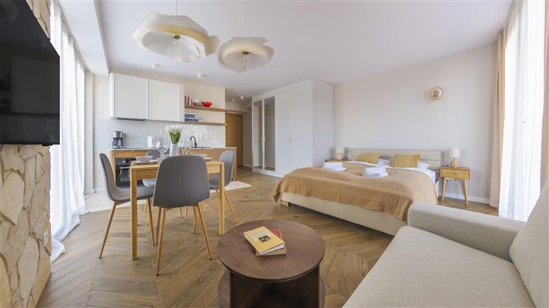 Mieszkanie 29&nbsp;m², Rewa, Bursztynowa - zdjęcie 1