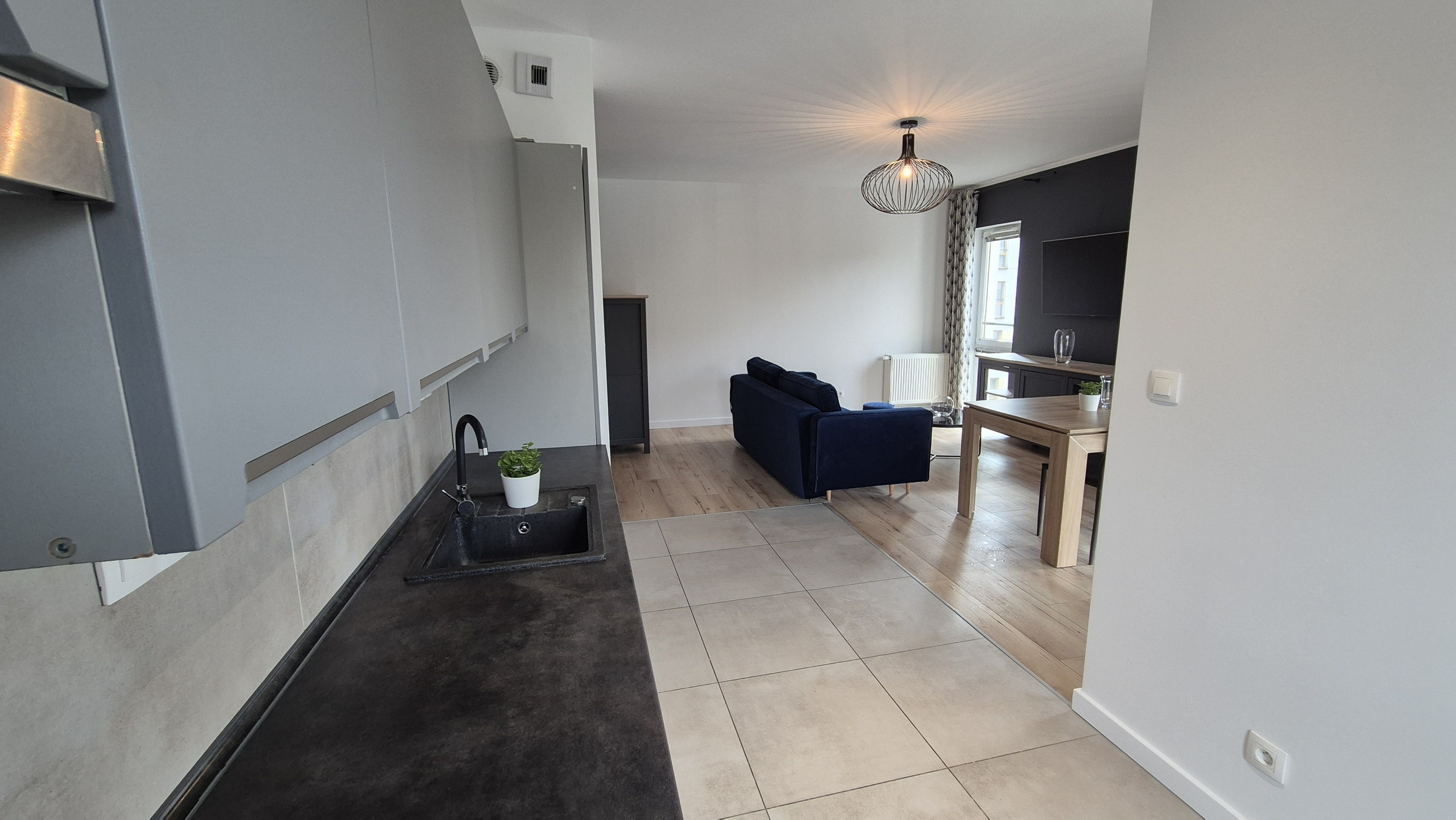 Nowe Lux 54m z duzym tarasem  Os Witosa nowa zabudowa garaż komórka lokatorska - zdjęcie 2