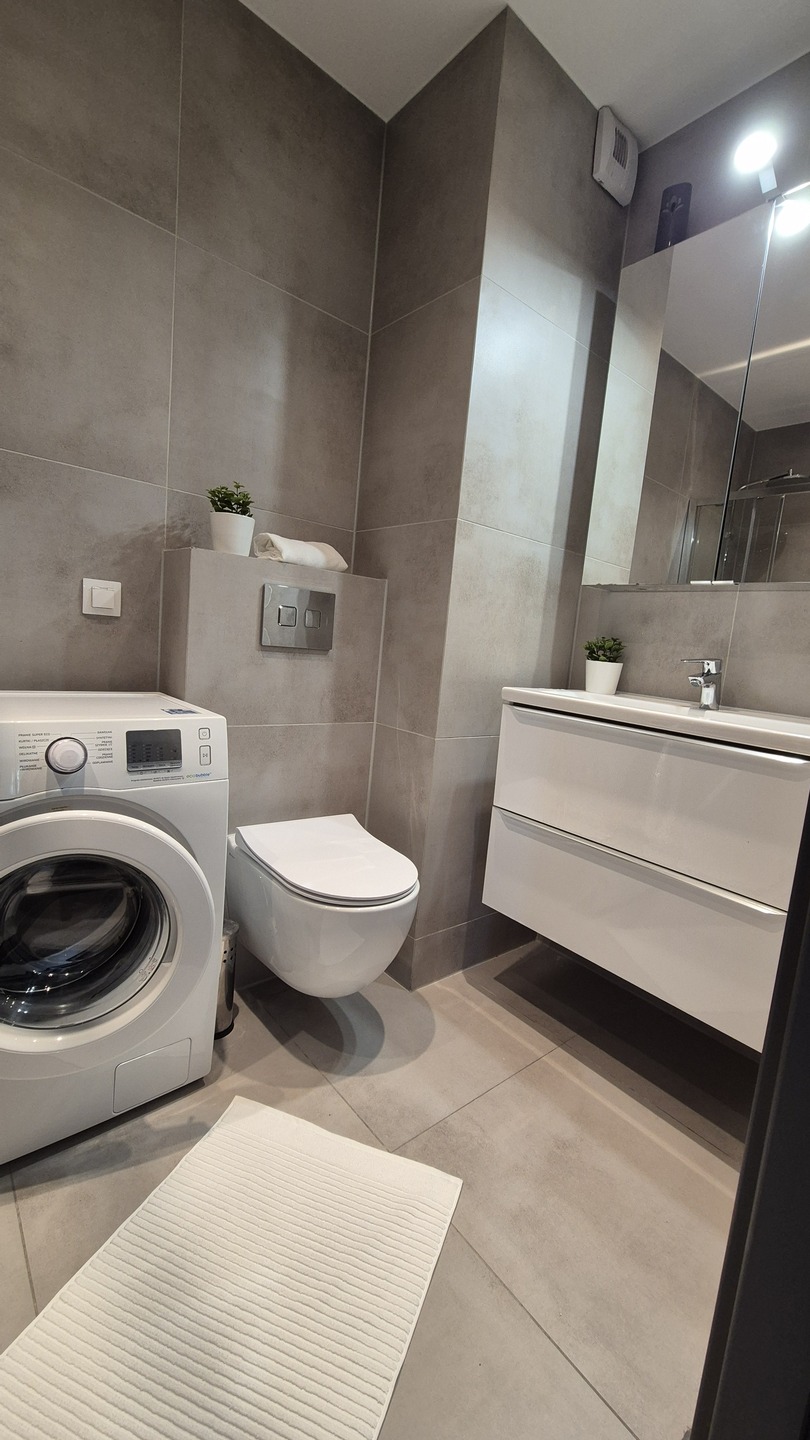 Nowe Lux 54m z duzym tarasem  Os Witosa nowa zabudowa garaż komórka lokatorska - zdjęcie 3