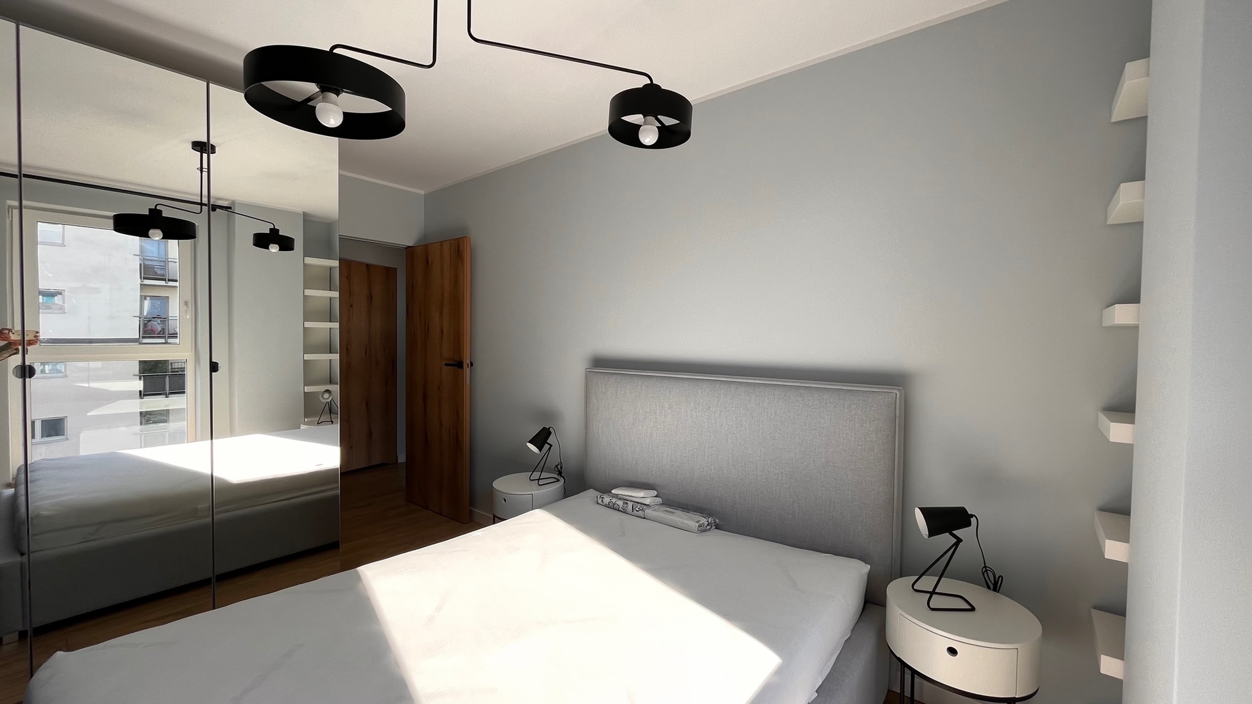 Śliczne nowe 3 pokojowe m.parking, komórka, klimatyzacja - zdjęcie 14