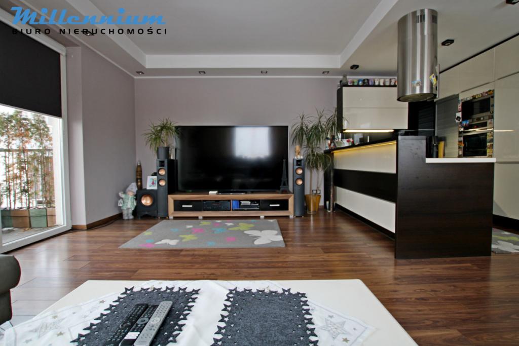 Nietuzinkowe mieszkanie Rumia Janowo! - zdjęcie 2