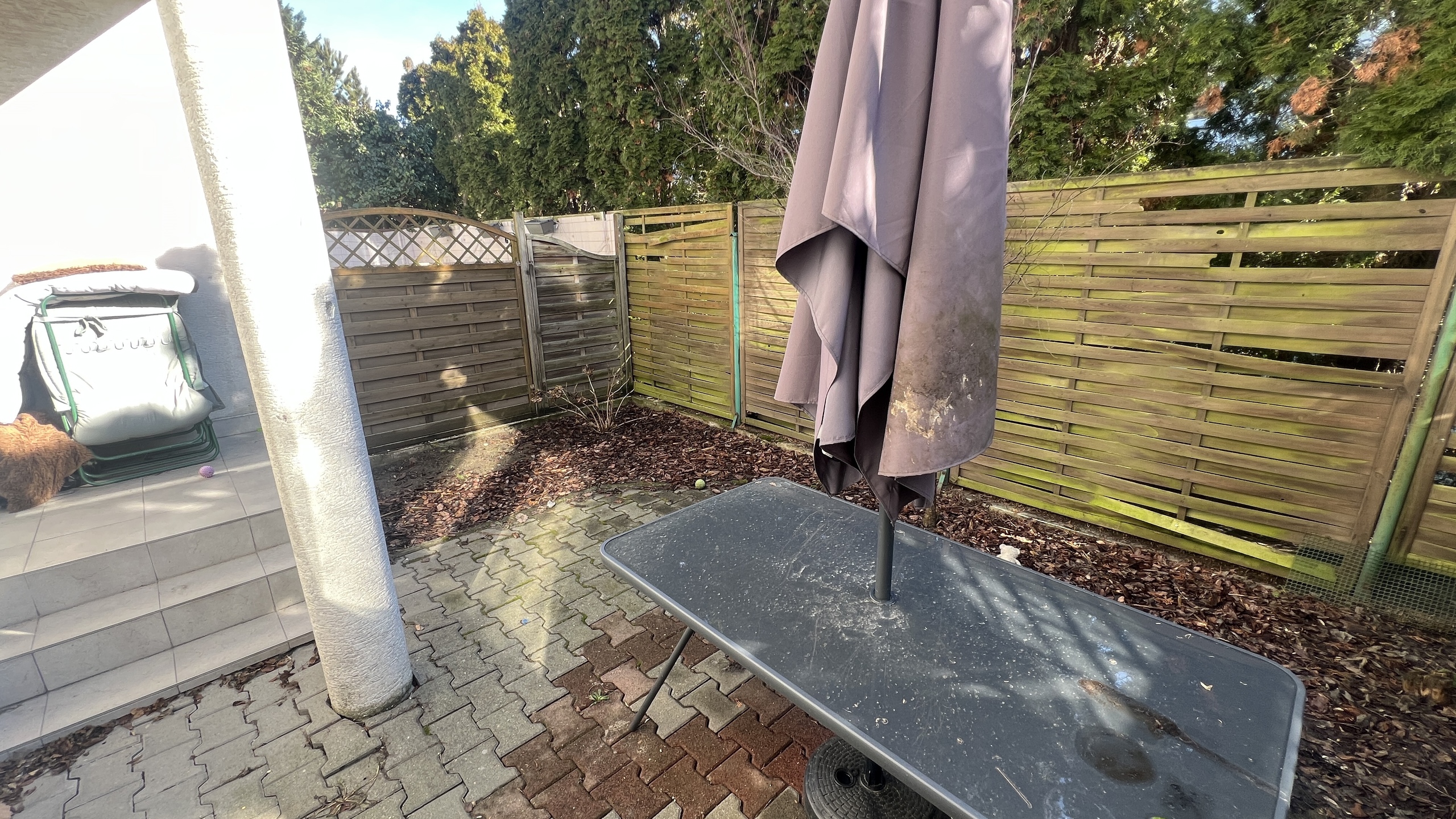 Przestronny dom z garażem w bardzo dobrej lokalizacji - zdjęcie 9