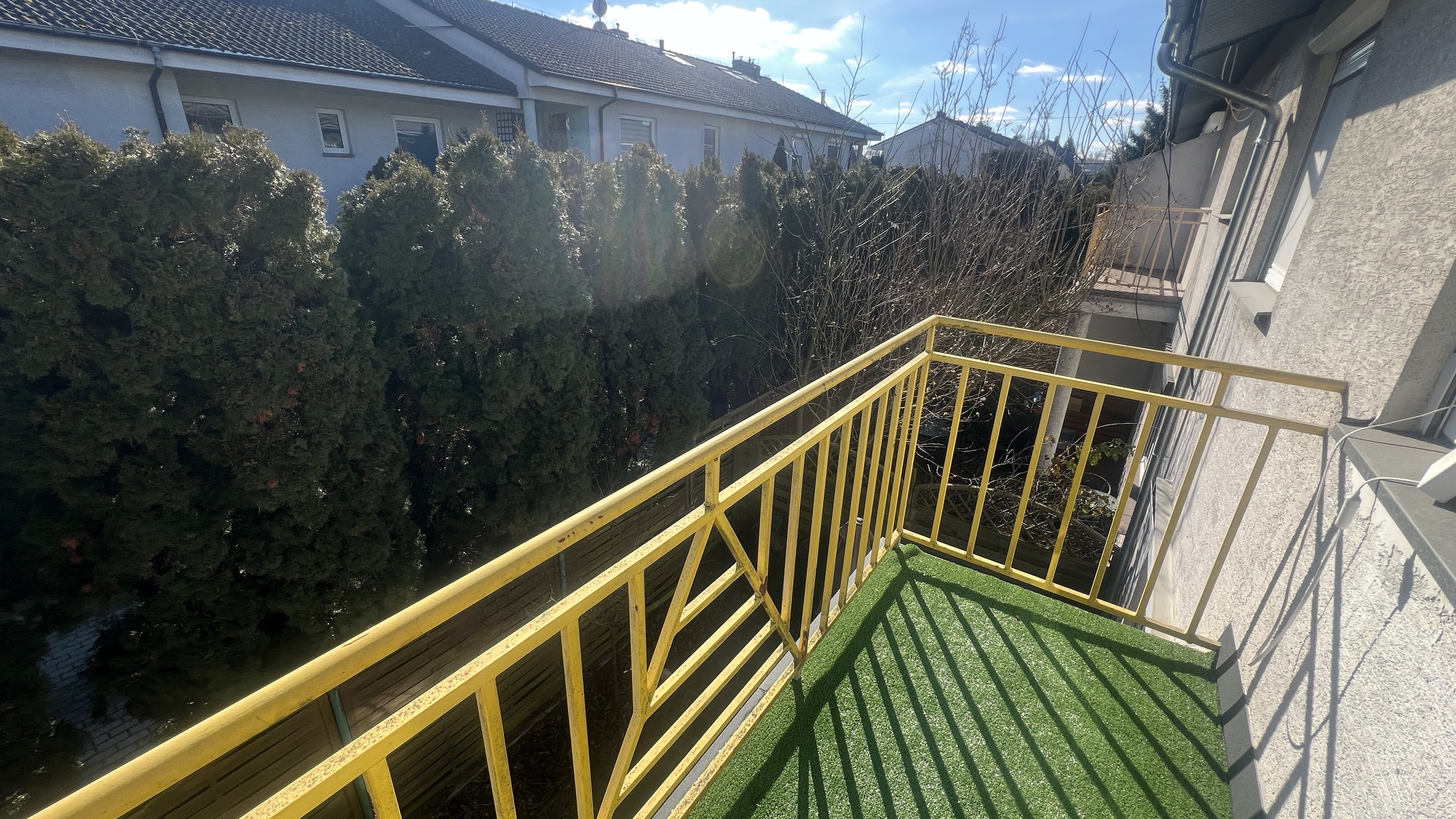 Przestronny dom z garażem w bardzo dobrej lokalizacji - zdjęcie 10