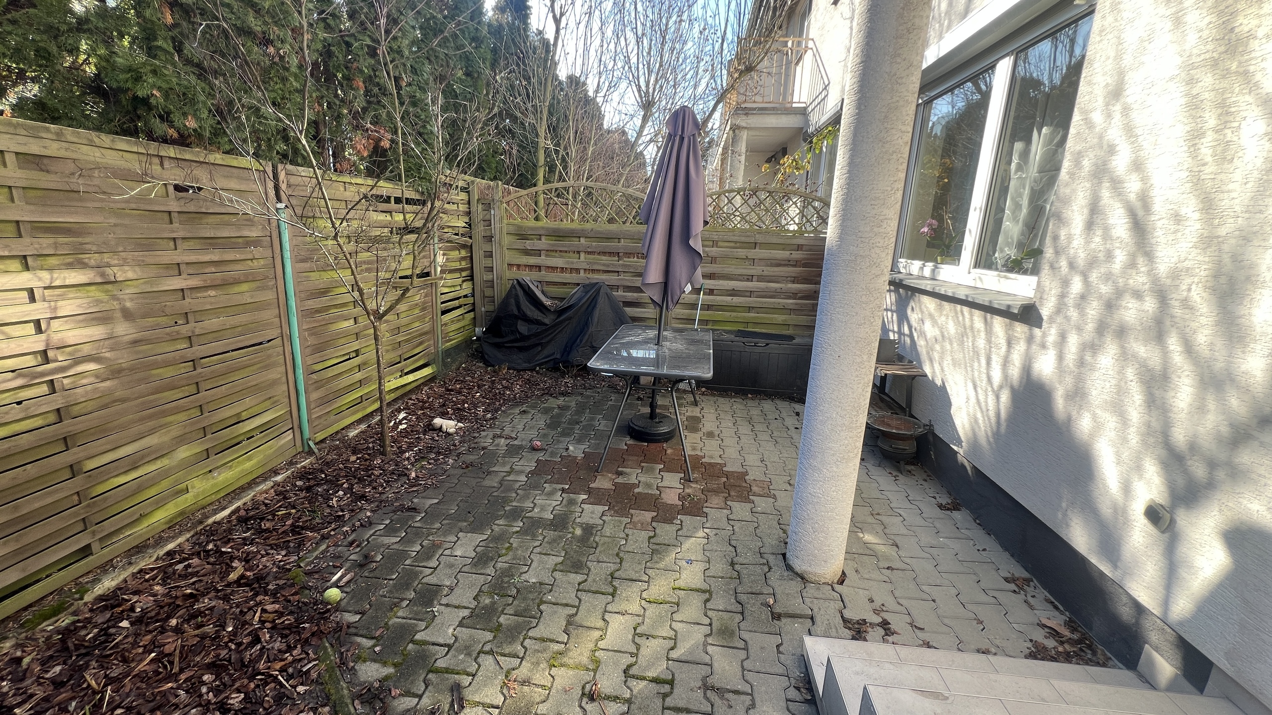 Przestronny dom z garażem w bardzo dobrej lokalizacji - zdjęcie 17