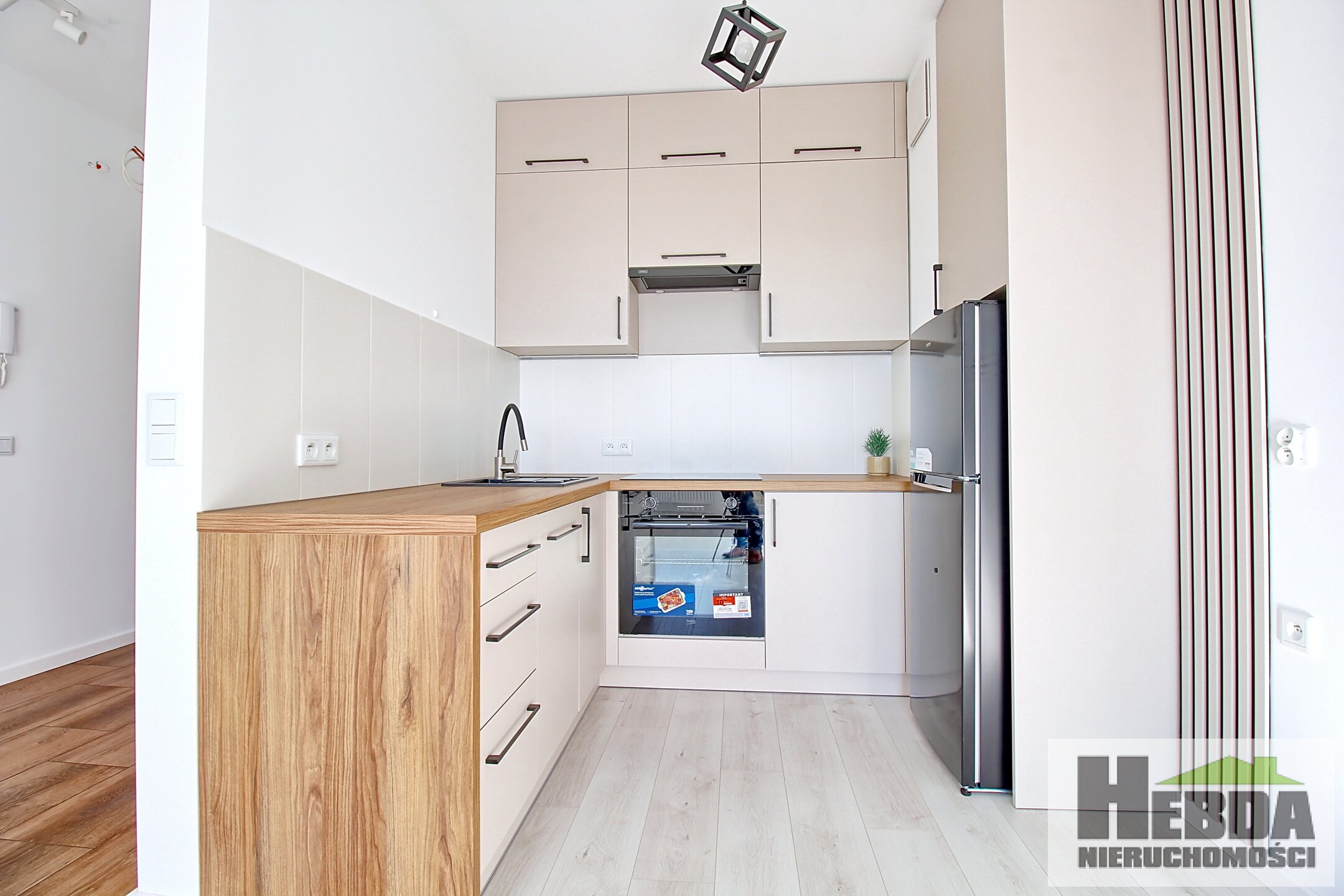 Nowe osiedle !!! Mieszkanie 2 pokojowe z balkonem !!! ul. Niedojadło !!! - zdjęcie 1