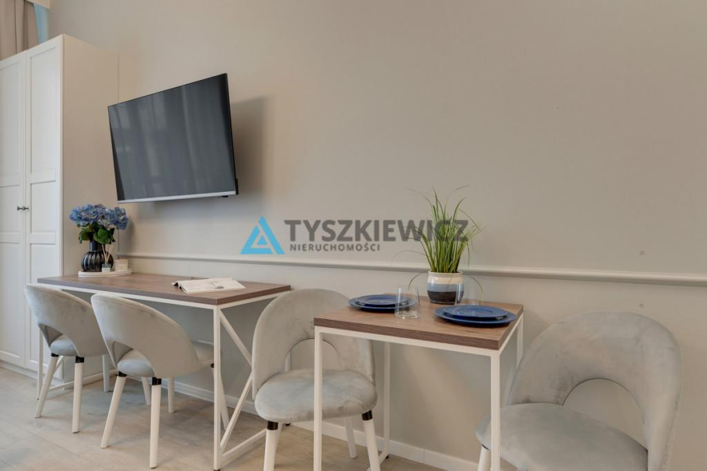 Komfortowa kawalerka z siłownią przy SKM i uczelni - zdjęcie 5