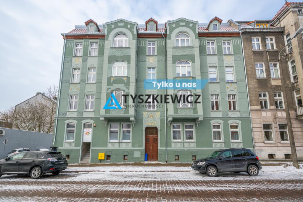 Lokal użytkowy/mieszkanie z potencjałem biznesowym - zdjęcie 1