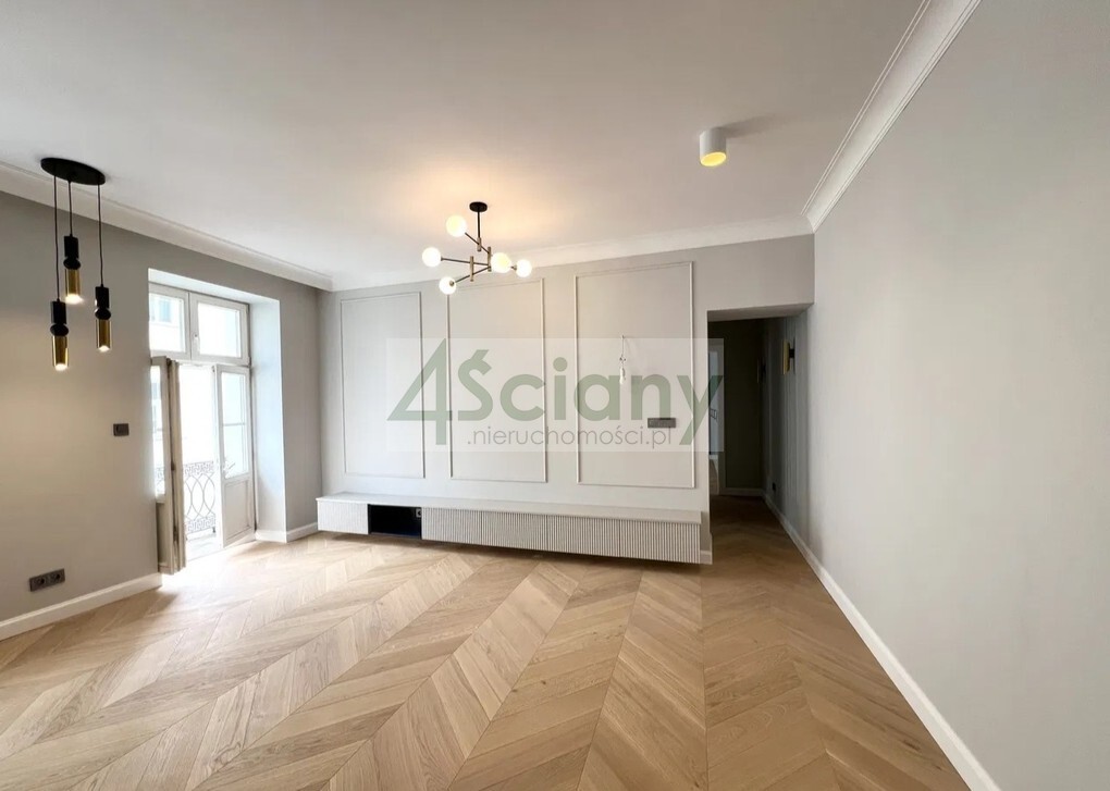 Mieszkanie 61,72 m², Warszawa, Śródmieście, Wspólna - zdjęcie 6