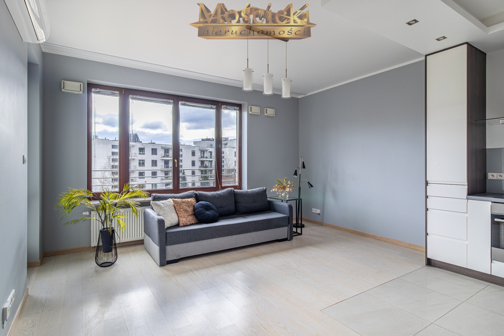 Wilanów ciche mieszkanie z miejscem postojowym - zdjęcie 1