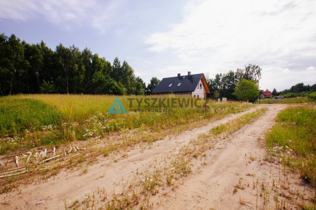 Piękna działka budowlana z pozwoleniem na budowę - zdjęcie 11