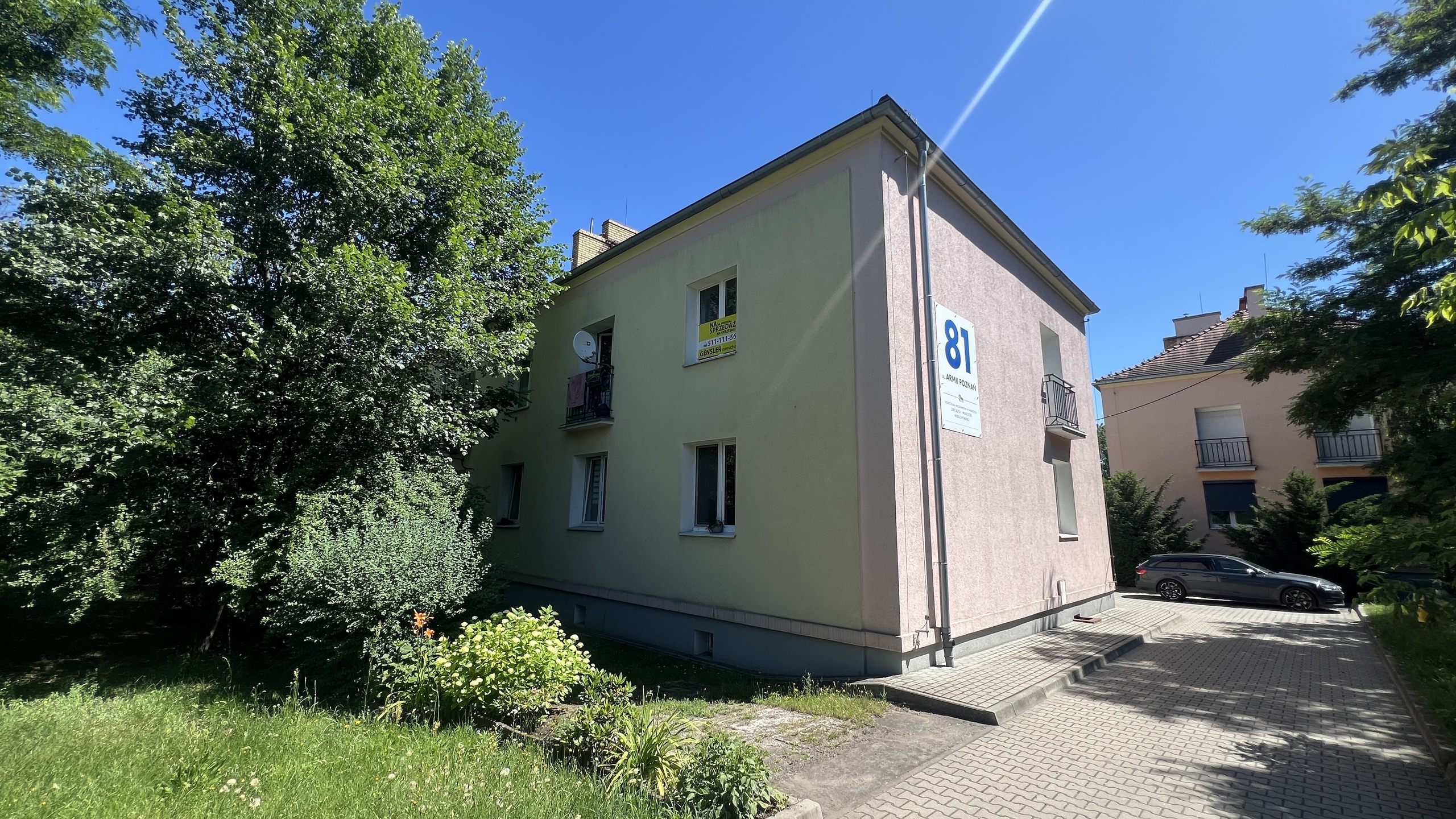 Przestronne mieszkanie 2 pokojowe w zielonej okolicy - zdjęcie 18