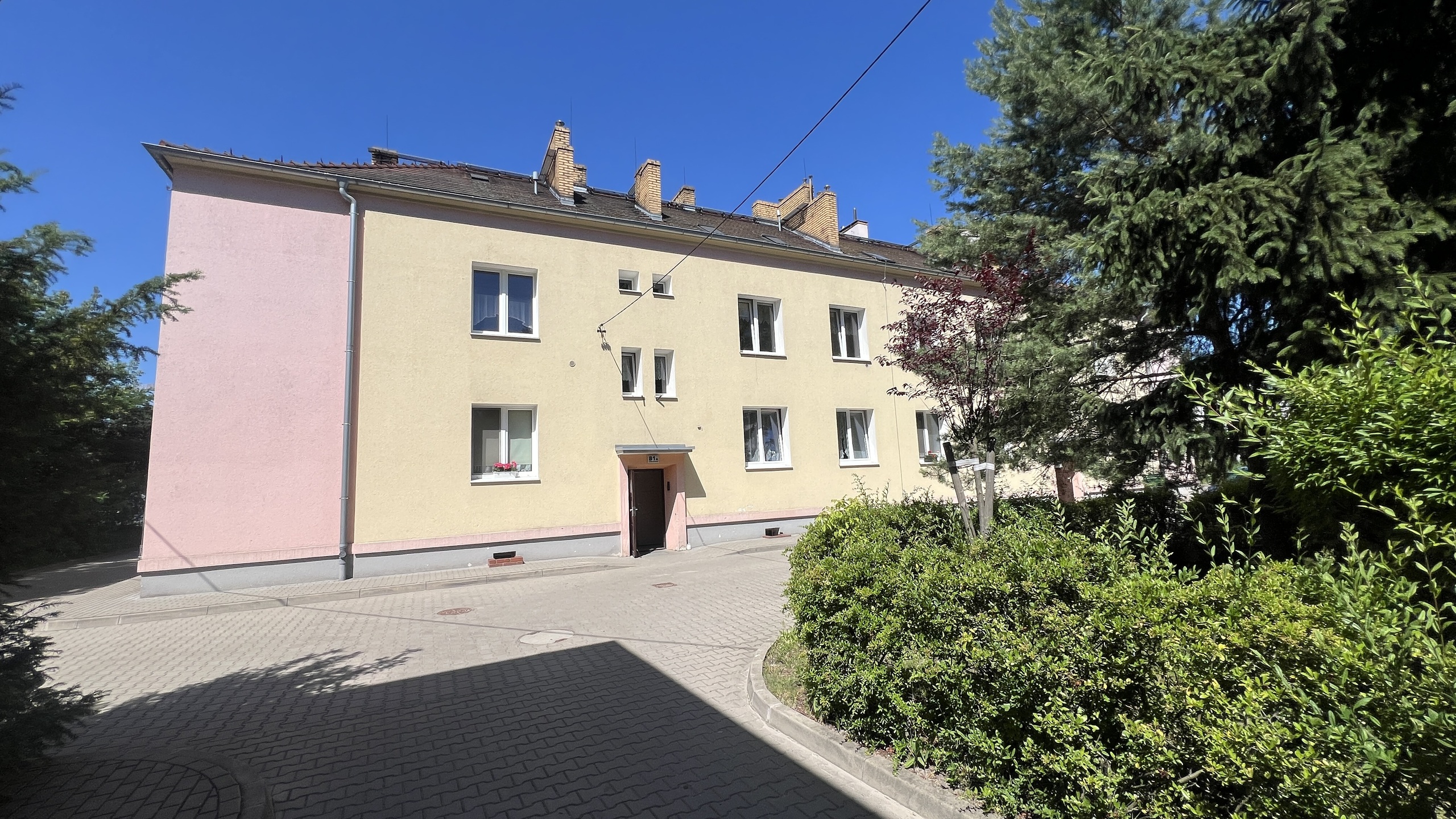 Przestronne mieszkanie 2 pokojowe w zielonej okolicy - zdjęcie 20