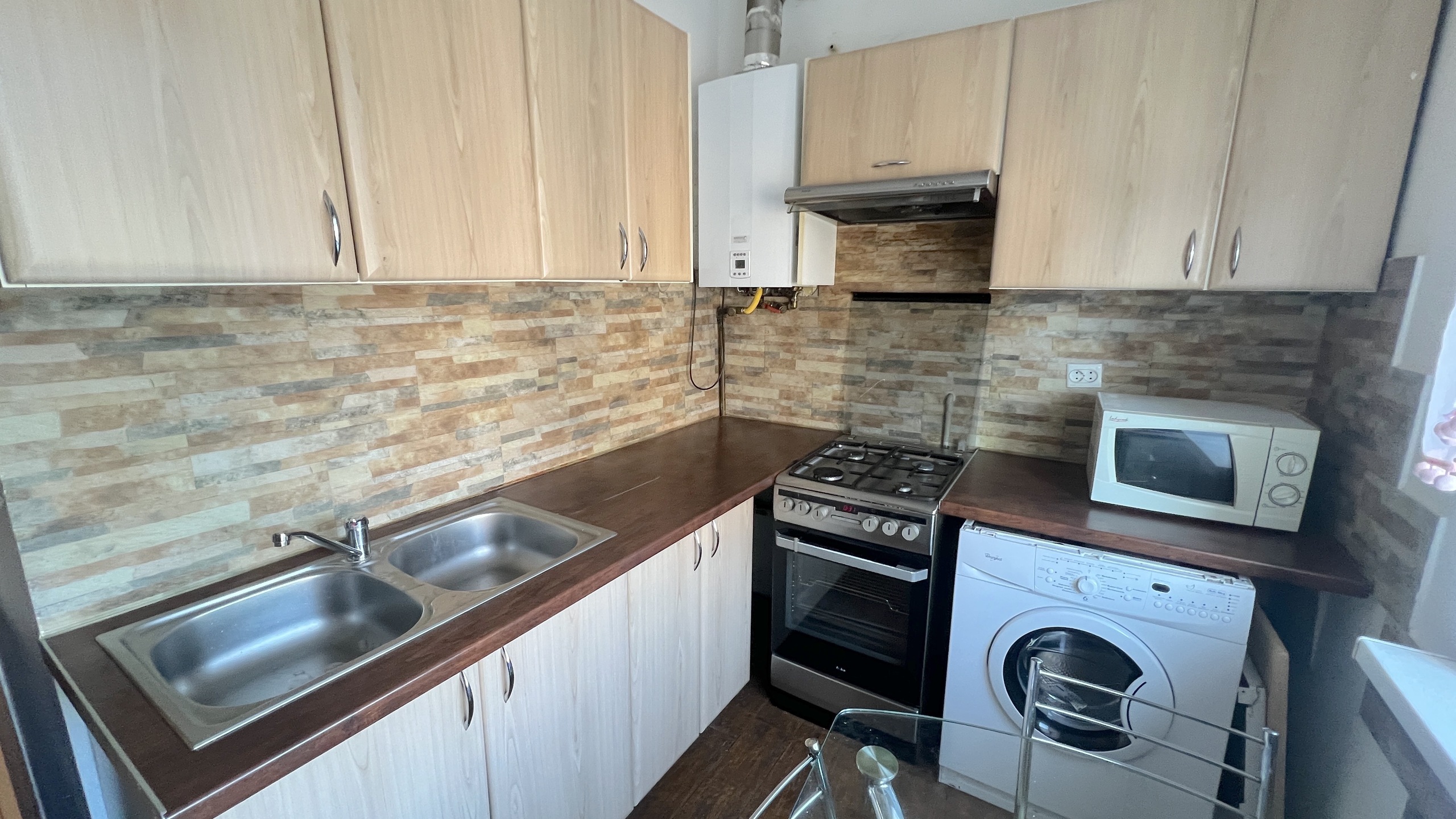 Przestronne mieszkanie 2 pokojowe w zielonej okolicy - zdjęcie 18