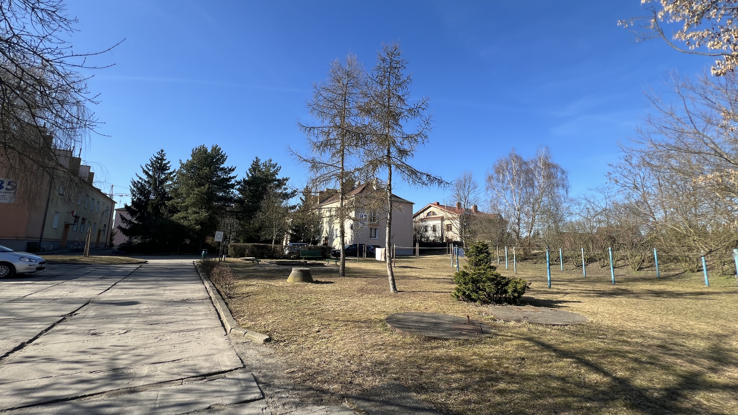 Przestronne mieszkanie 2 pokojowe w zielonej okolicy - zdjęcie 14