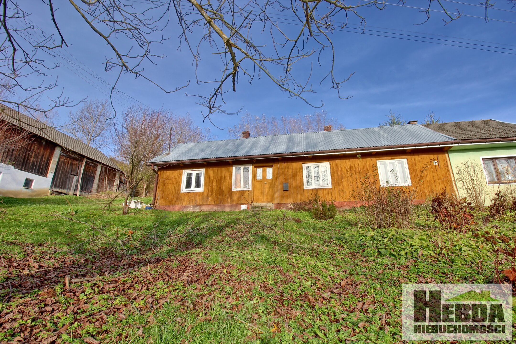 Na sprzedaż drewniany dom na działce 33 ary, Siedliska koło Tuchowa !!! - zdjęcie 2