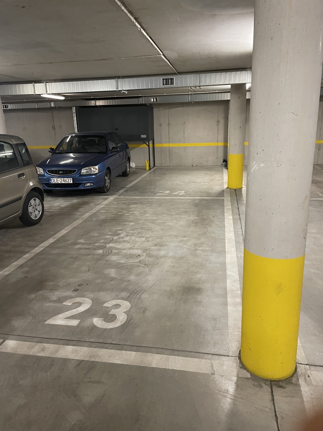 nowe osiedle Żernik we Wrocławiu, podwójne miejsce parkingowe - zdjęcie 13