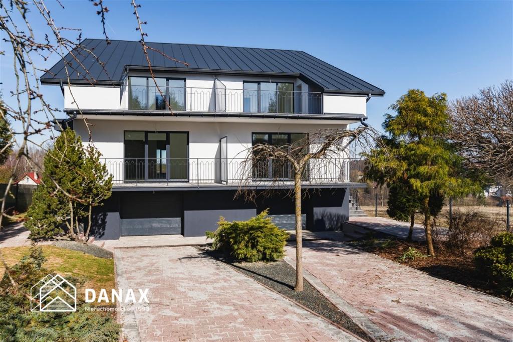 Dom 243 m², Węgrzce - zdjęcie 1