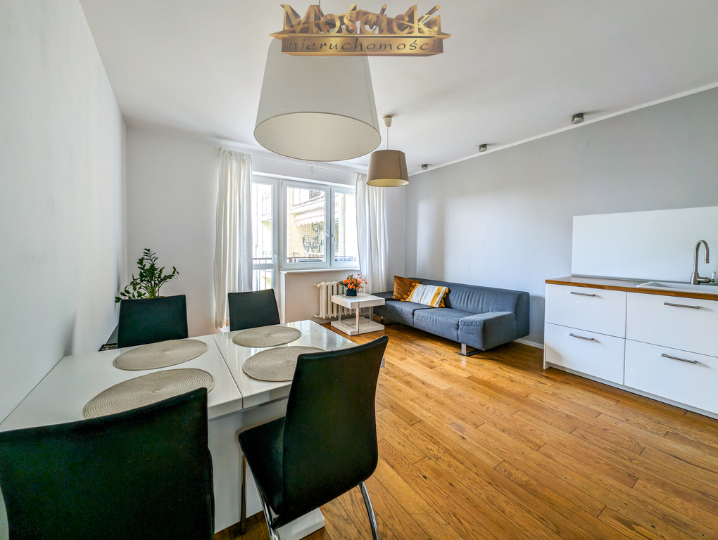 Do wynajęcia ciche 3 pokoje na Kabatach - zdjęcie 2