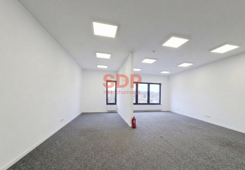 Lokal usługowy do wynajęcia, 141 m², Wrocław, Fabryczna, Krzemieniecka - zdjęcie 3