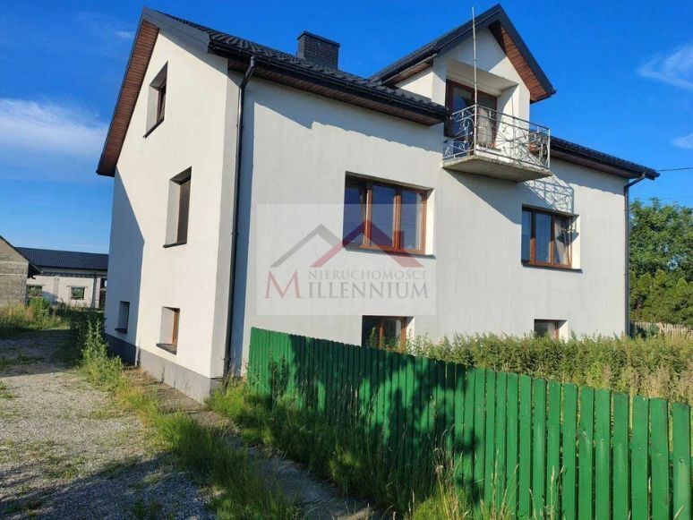 Dom 250&nbsp;m², Sięciaszka Pierwsza - zdjęcie 1