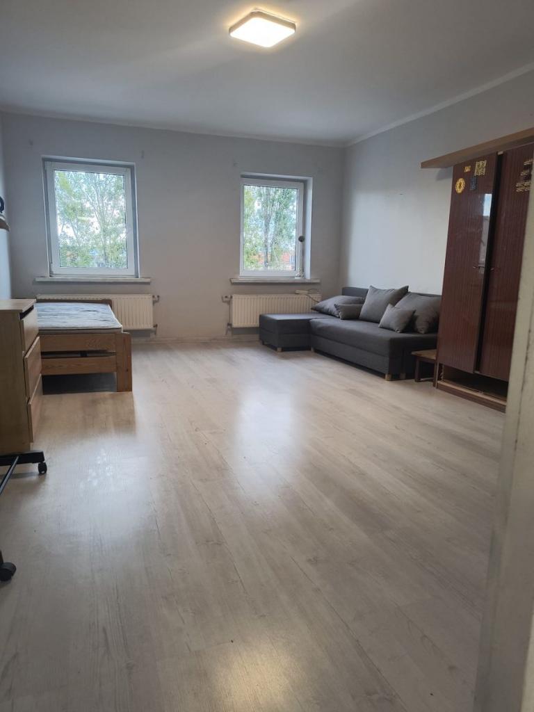 CENTRUM, rozkładowe, duża kuchnia, blisko uczelnie - zdjęcie 1