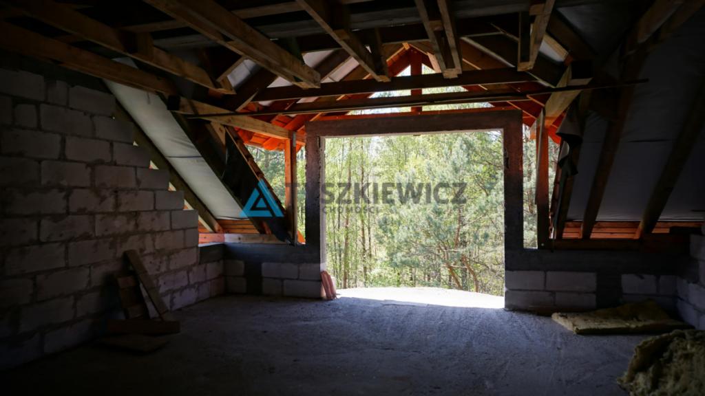 Przestronny dom dla dwóch rodzin lub dewelopera - zdjęcie 8