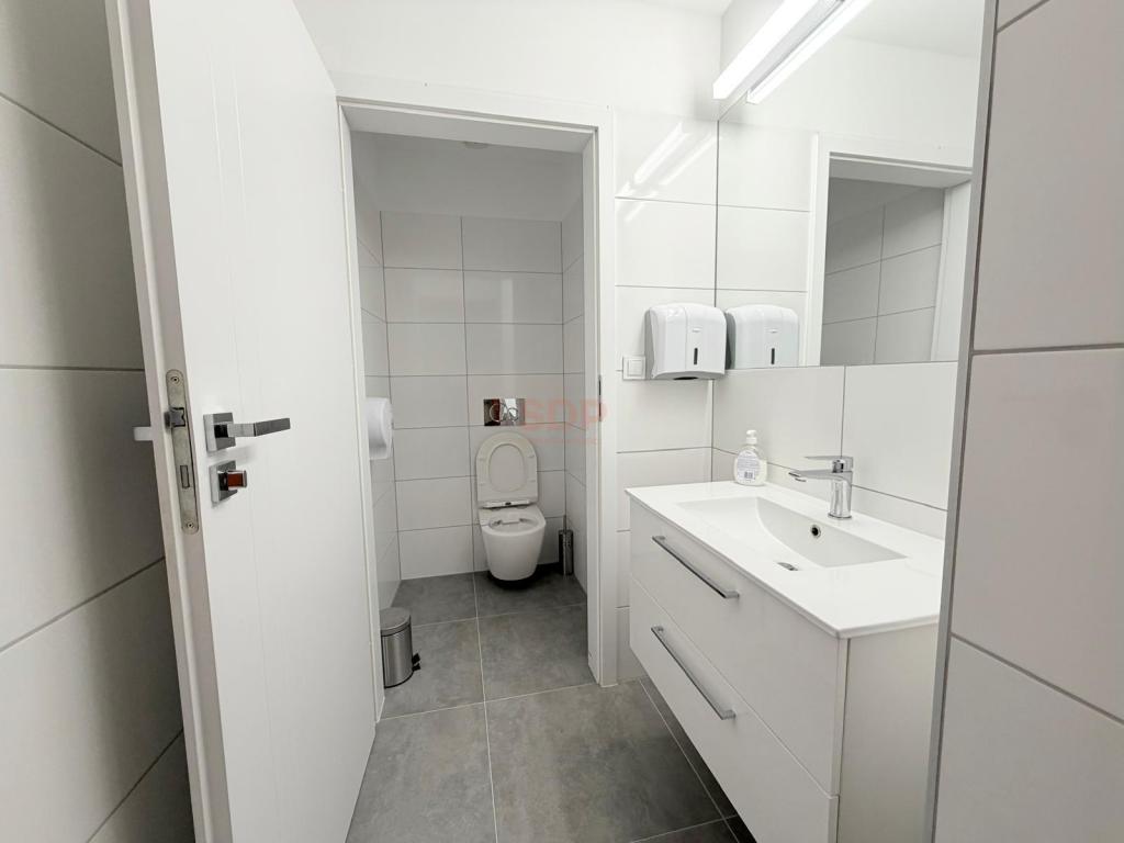 Lokal usługowy do wynajęcia, 154 m², Wrocław, Plac Solny - zdjęcie 11