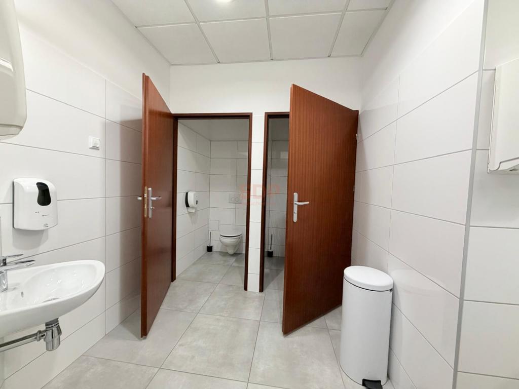 Lokal usługowy do wynajęcia, 119 m², Wrocław, Plac Solny - zdjęcie 8