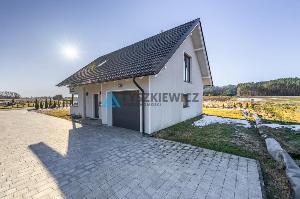 Piękny, nowoczesny dom blisko jeziora - zdjęcie 4