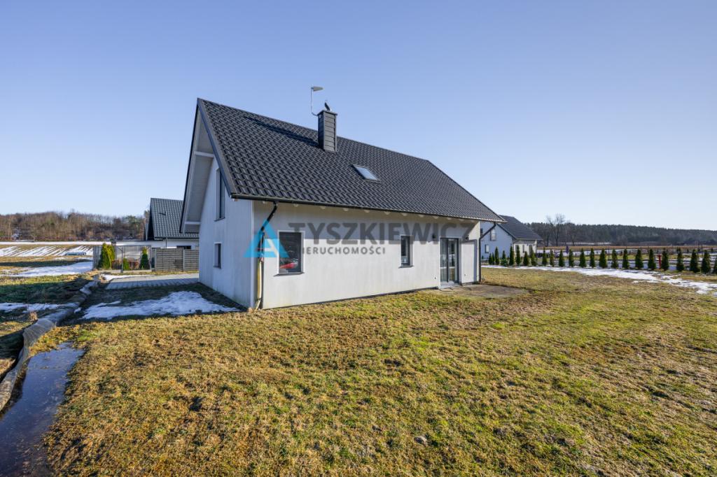 Piękny, nowoczesny dom blisko jeziora - zdjęcie 17