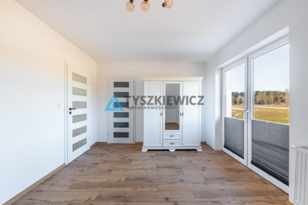 Piękny, nowoczesny dom blisko jeziora - zdjęcie 24