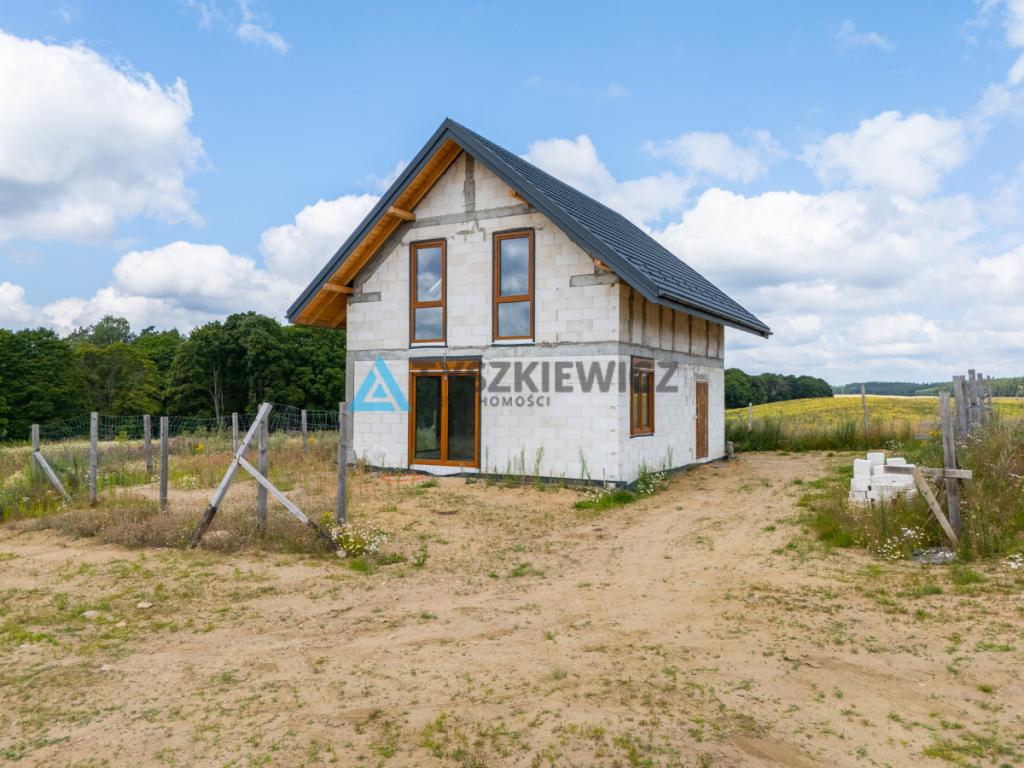 Nowoczesny dom w Malinówkach. - zdjęcie 3