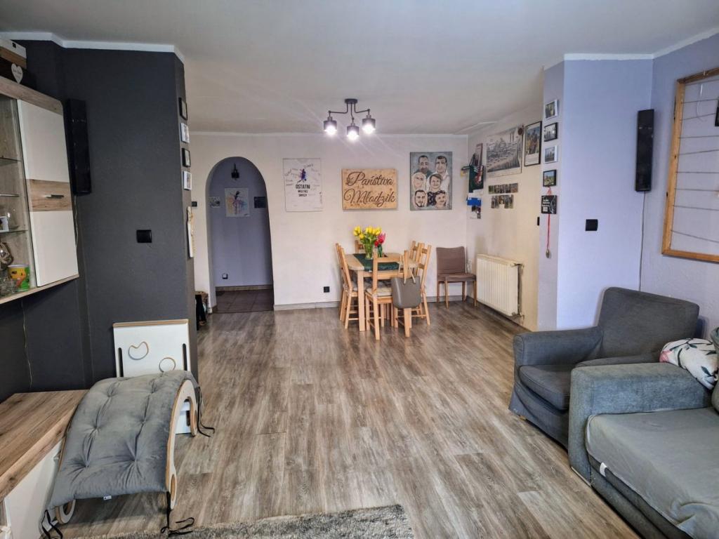 dom z działka 1100m2, 2 pokoje - zdjęcie 3