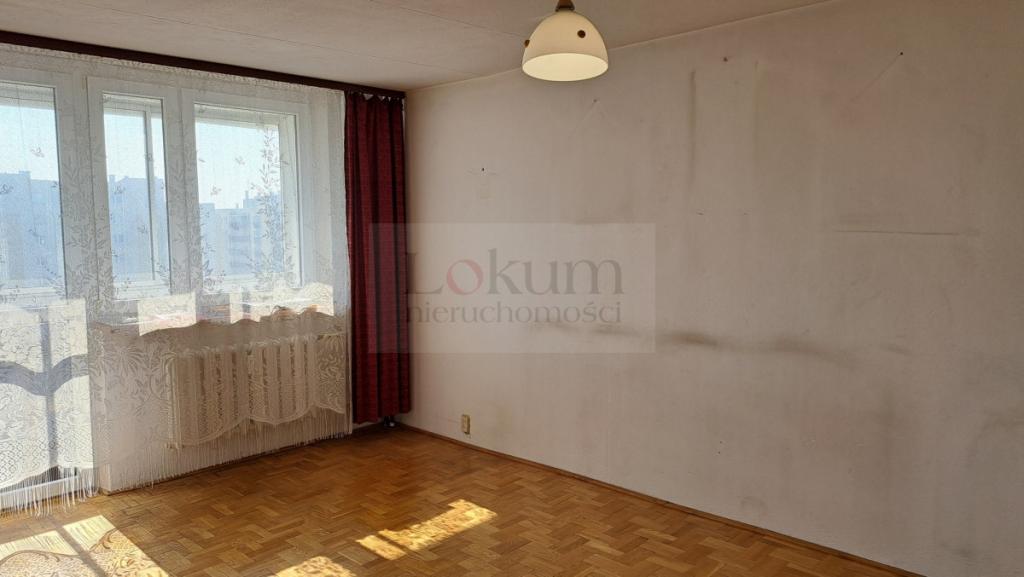 Bemowo - cztery pokoje z pięknym widokiem - zdjęcie 2