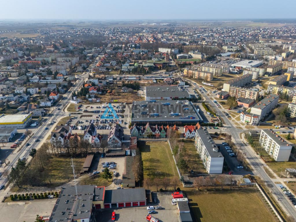 Dom z lokalem usługowym w dobrej lokalizacji - zdjęcie 25
